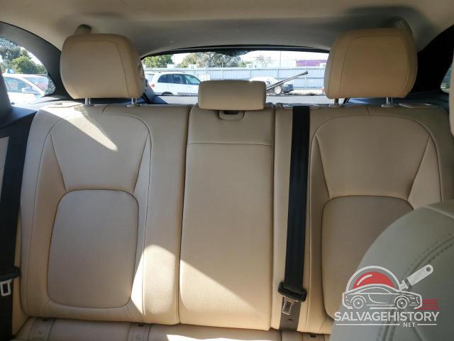 SADCJ2FX1JA283227 2018 JAGUAR F-PACE photo no. 10