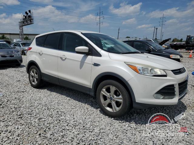 1FMCU0GX3EUD42834 2014 FORD ESCAPE photo no. 4
