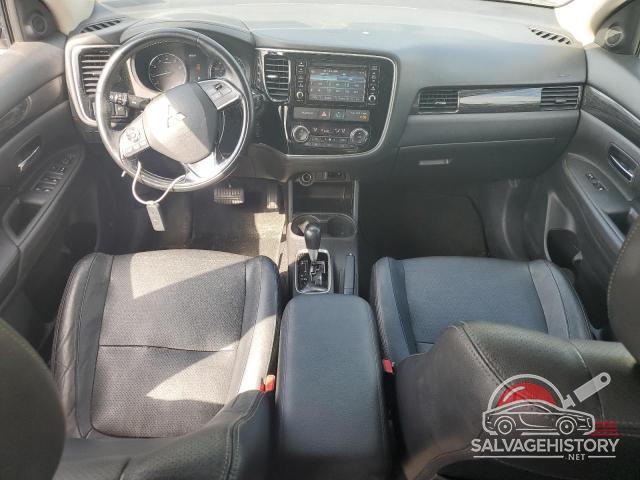 JA4AZ3A36GZ019754 2016 MITSUBISHI OUTLANDER photo no. 8