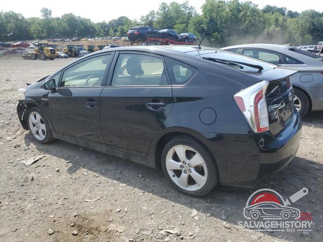 JTDKN3DU4F2003747 2015 TOYOTA PRIUS photo no. 2