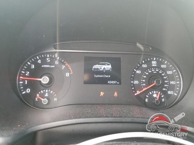 KNDJ23AU5N7824169 2022 KIA SOUL photo no. 9