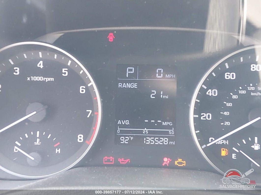 KMHD84LF0HU408726 2017 HYUNDAI ELANTRA photo no. 7