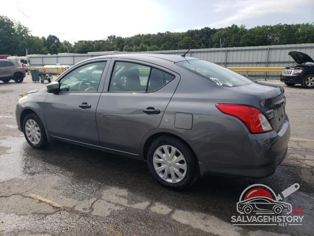 3N1CN7AP1HL867346 2017 NISSAN VERSA photo no. 2