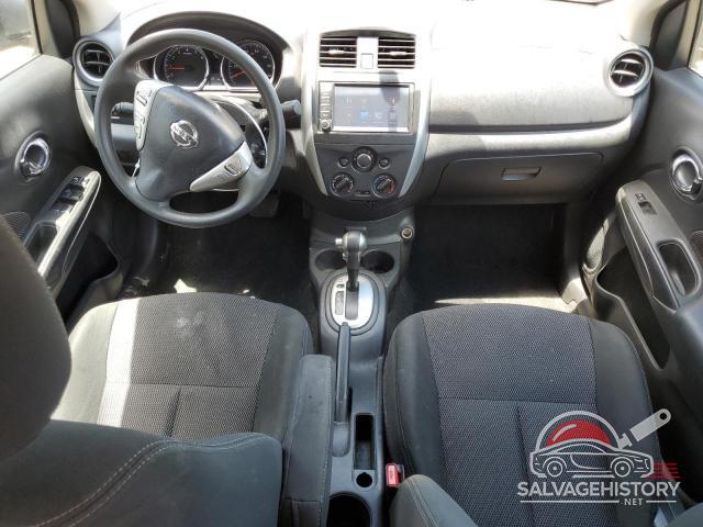 3N1CN7AP8JL877197 2018 NISSAN VERSA photo no. 8