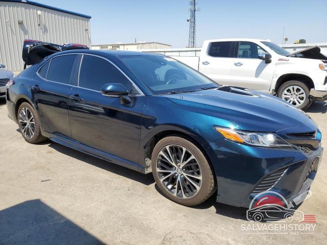 4T1B11HK9JU552247 2018 TOYOTA CAMRY photo no. 4