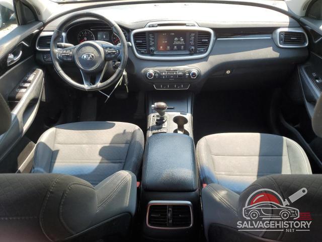 5XYPGDA34HG233783 2017 KIA SORENTO photo no. 8