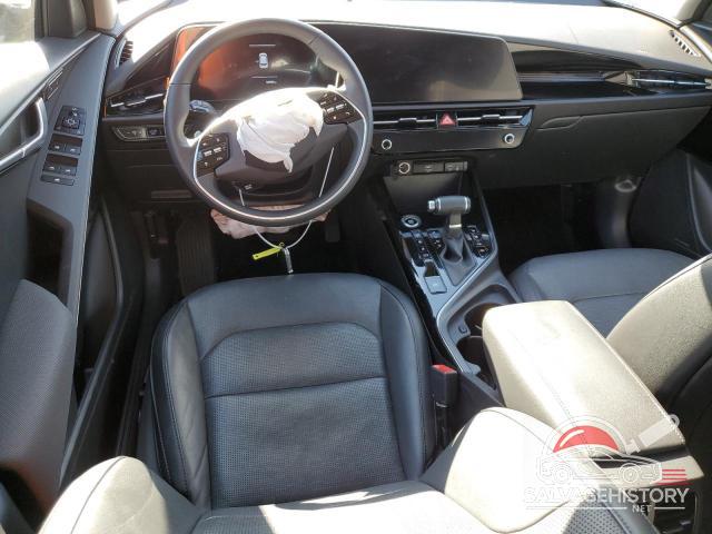 KNDCT3LEXP5050222 2023 KIA NIRO SX photo no. 8
