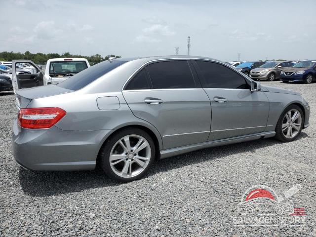 WDDHF5KB3DA729886 2013 MERCEDES-BENZ E-CLASS photo no. 3