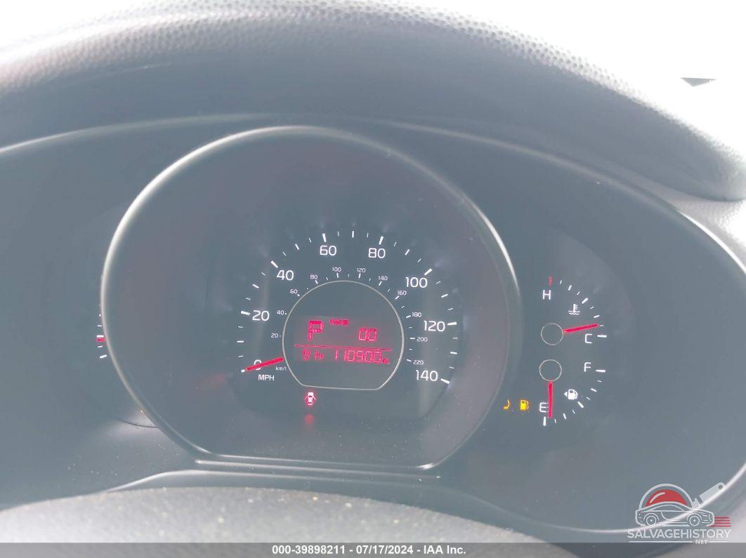 KNDJN2A23F7214286 2015 KIA SOUL photo no. 7
