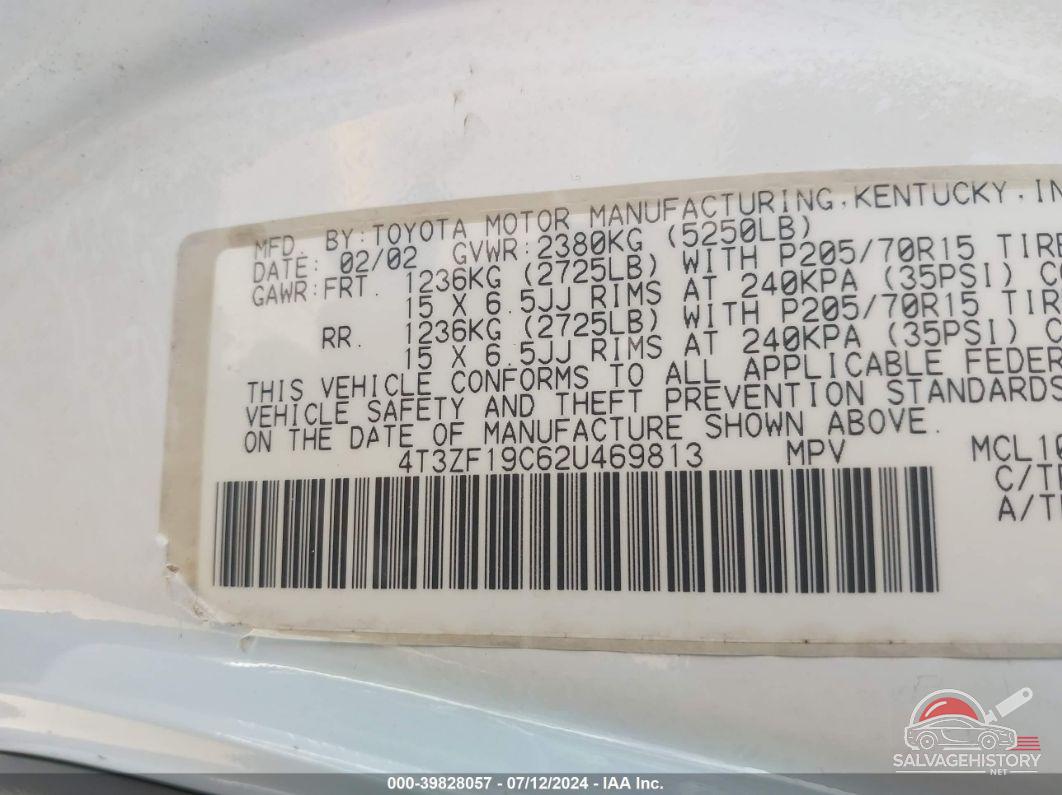 4T3ZF19C62U469813 2002 TOYOTA SIENNA photo no. 9