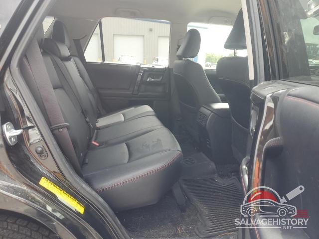 JTEBU5JR0K5655770 2019 TOYOTA 4RUNNER photo no. 11