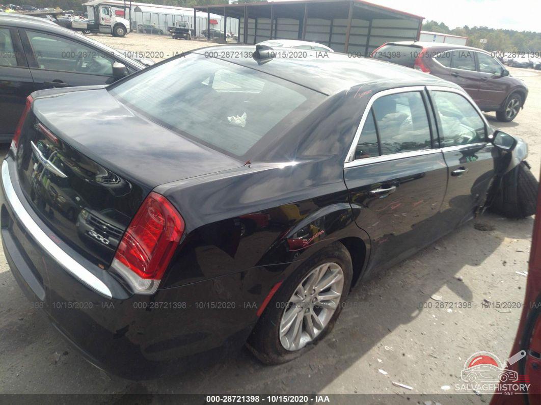 2C3CCAAG4JH314256 2018 CHRYSLER 300 photo no. 4