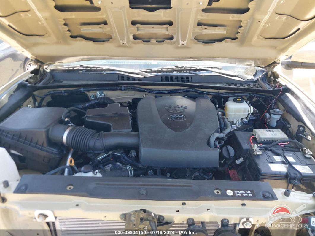 5TFCZ5ANXJX165413 2018 TOYOTA TACOMA photo no. 10