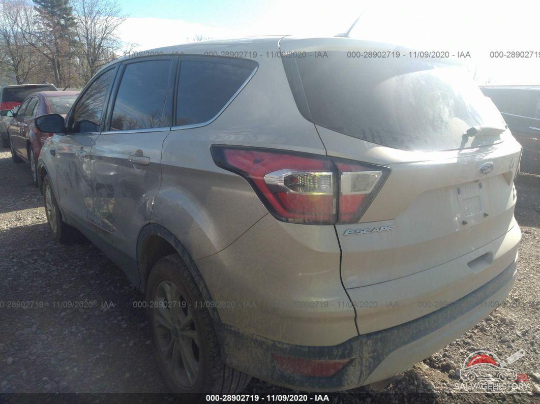 1FMCU9GD6HUC46081 2017 FORD ESCAPE photo no. 3