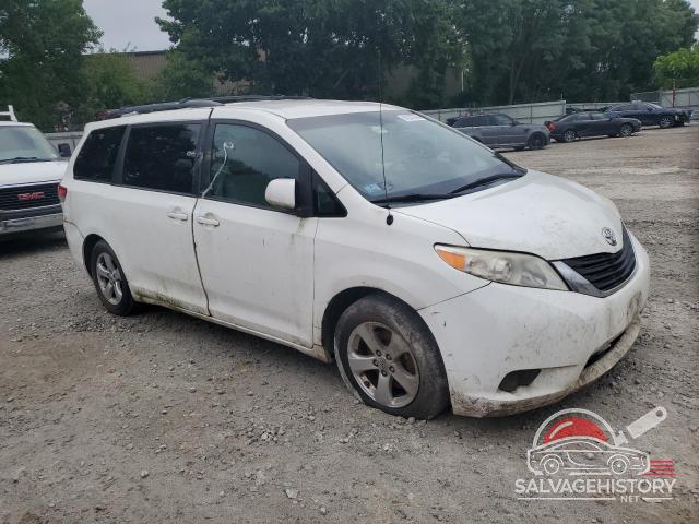5TDKK3DC7CS259787 2012 TOYOTA All Models photo no. 4