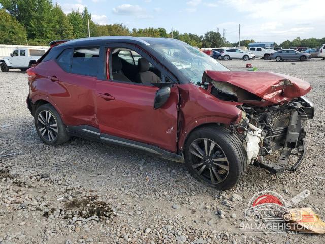3N1CP5CU2KL530578 2019 NISSAN KICKS photo no. 4