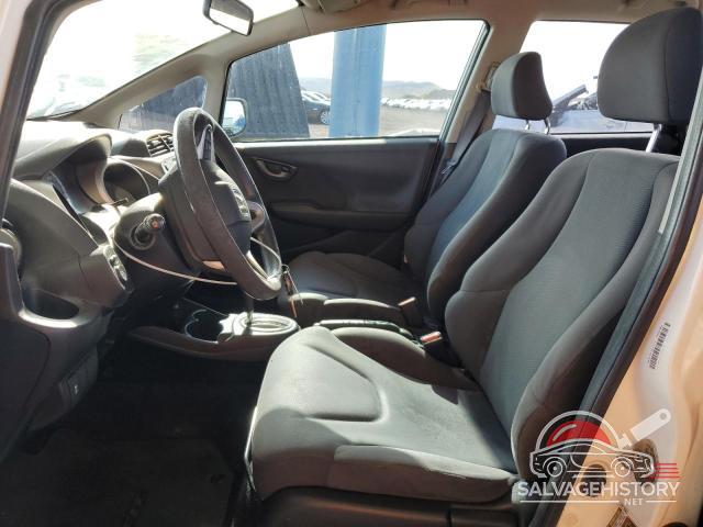 JHMGE8H33DC053128 2013 HONDA FIT photo no. 7