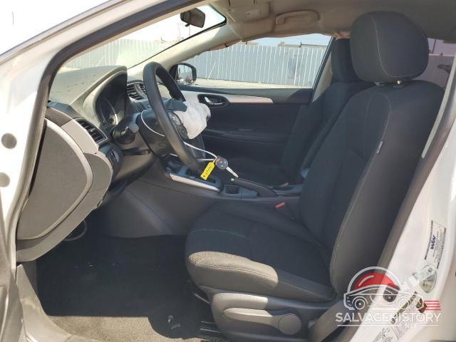 3N1AB7AP6JY241235 2018 NISSAN SENTRA photo no. 7