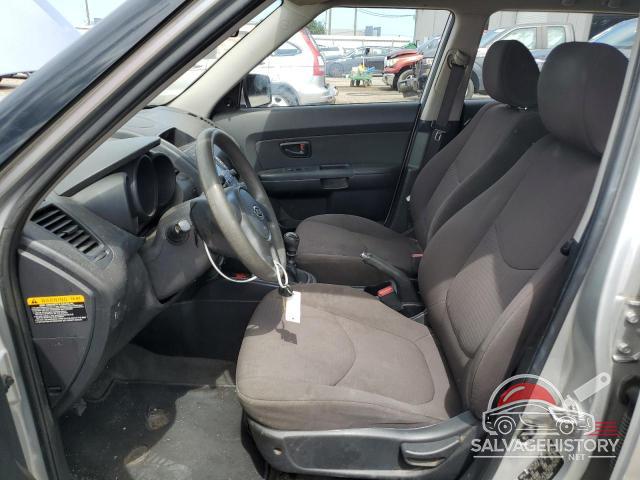 KNDJT2A50C7390384 2012 KIA SOUL photo no. 7