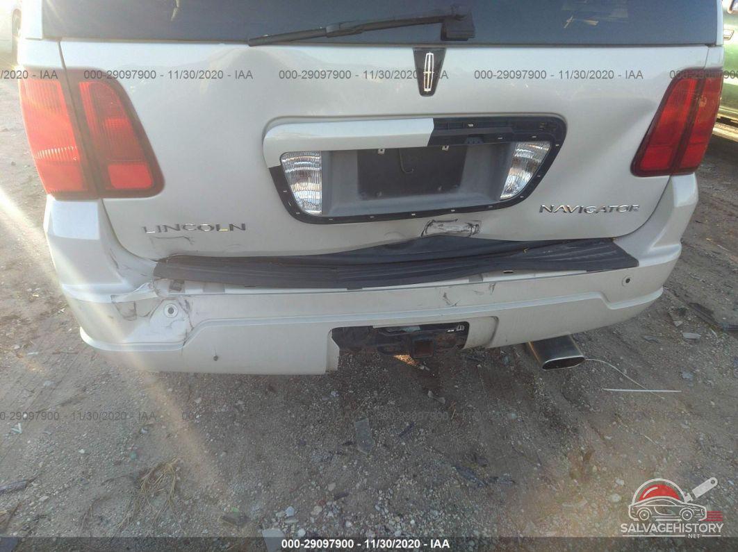 5LMFU28505LJ03833 2005 LINCOLN NAVIGATOR photo no. 6