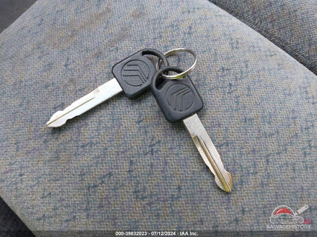 1MEFM50U2WG600693 1998 MERCURY SABLE photo no. 11