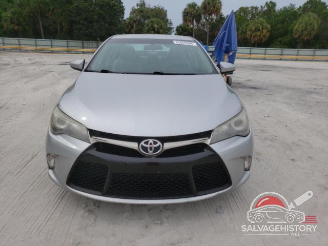 4T1BF1FK0HU422159 2017 TOYOTA CAMRY photo no. 5
