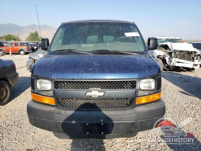 1GAGG25U241193780 2004 CHEVROLET EXPRESS photo no. 5