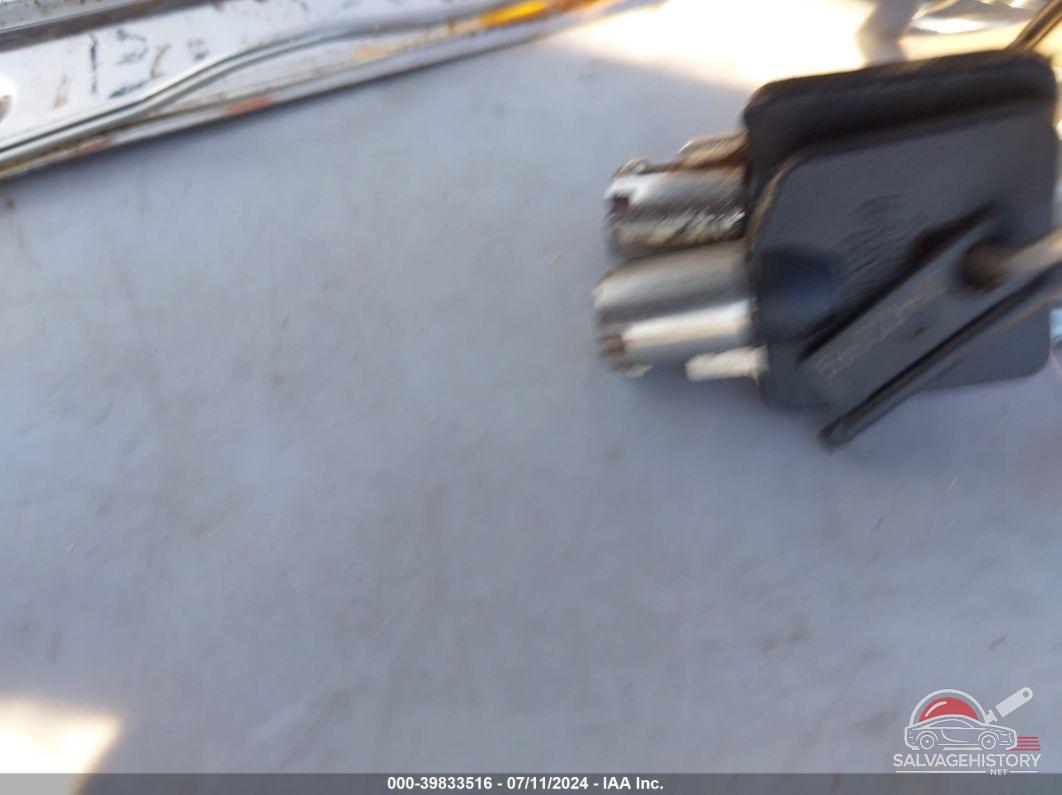 1HD1BWV12CB020101 2012 HARLEY-DAVIDSON FLSTC photo no. 11