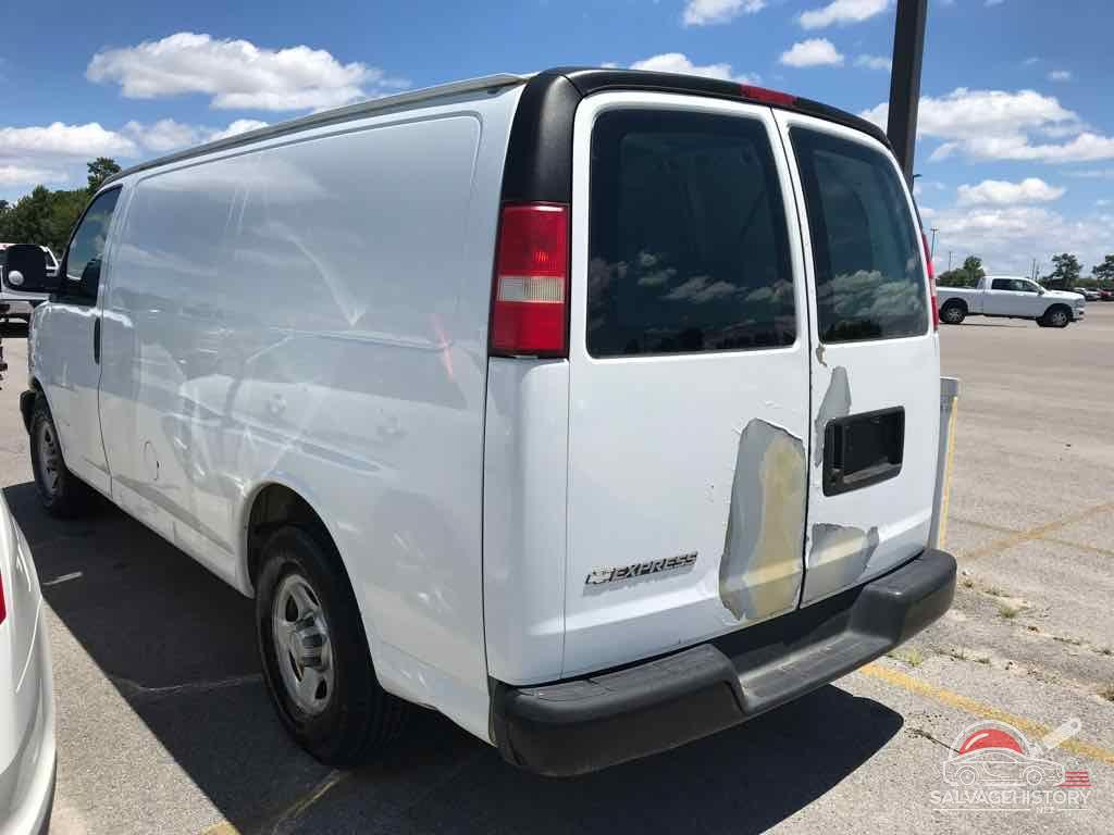 1GCFG15X171109993 2007 CHEVROLET EXPRESS G1500 photo no. 5