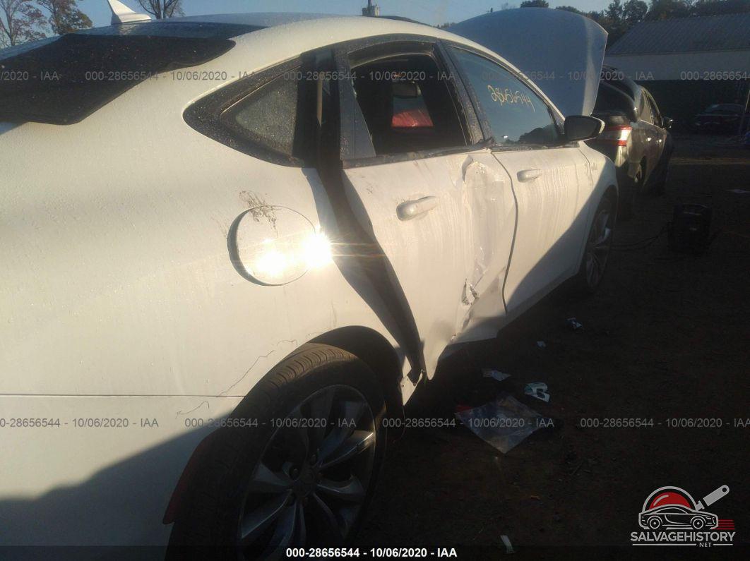 1C3CCCBB9GN113676 2016 CHRYSLER 200 photo no. 6