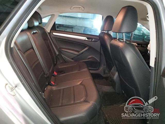 1VWAT7A33FC111868 2015 VOLKSWAGEN PASSAT photo no. 10