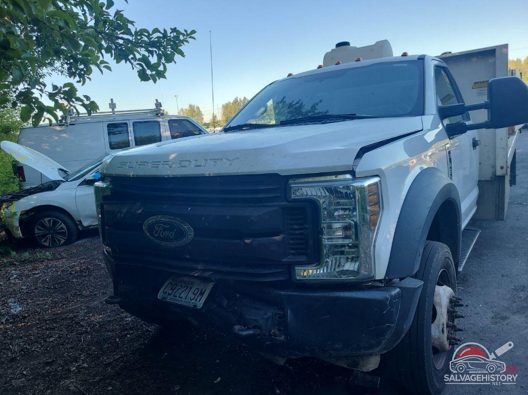 1FDUF4GY9JEC29439 2018 FORD F-450 CHASSIS photo no. 7