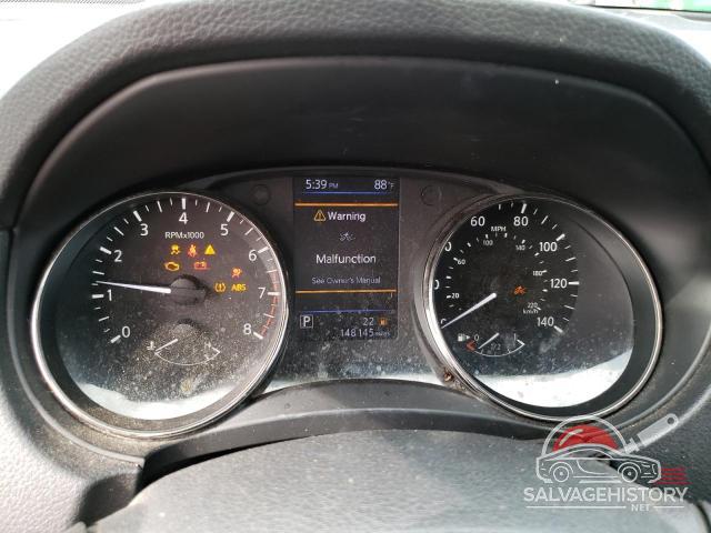 KNMAT2MV4JP516867 2018 NISSAN ROGUE photo no. 9