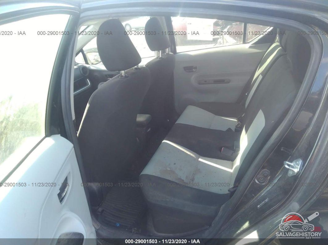 JTDKDTB38E1564843 2014 TOYOTA PRIUS C photo no. 8