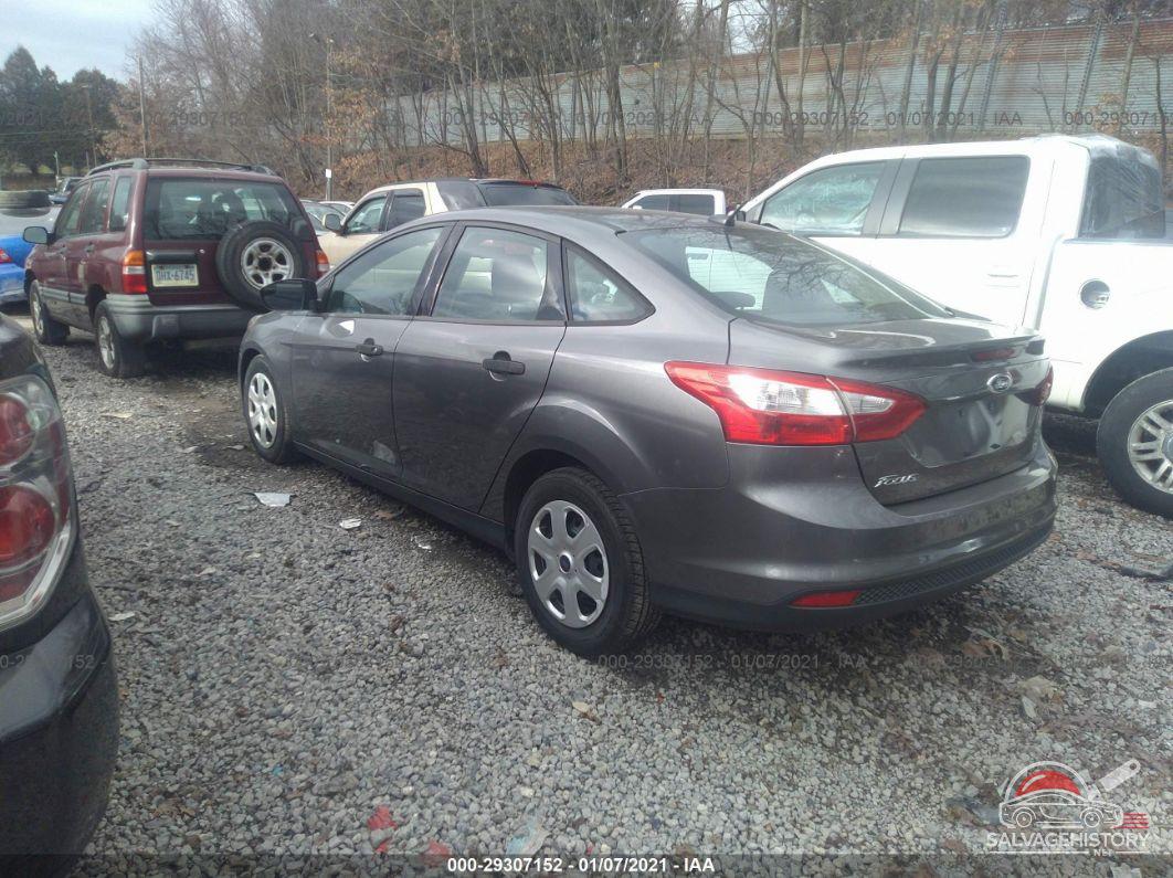 1FADP3E23DL261366 2013 FORD FOCUS photo no. 3