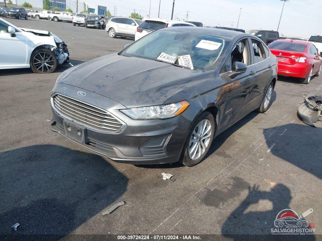 3FA6P0LUXKR148668 2019 FORD FUSION photo no. 2