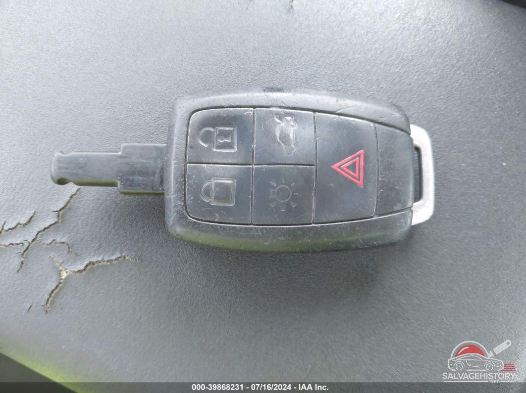 YV1MS390592463831 2009 VOLVO S40 photo no. 11