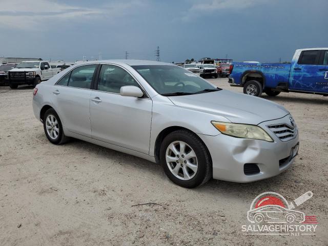 4T1BF3EK5BU138238 2011 TOYOTA CAMRY photo no. 4