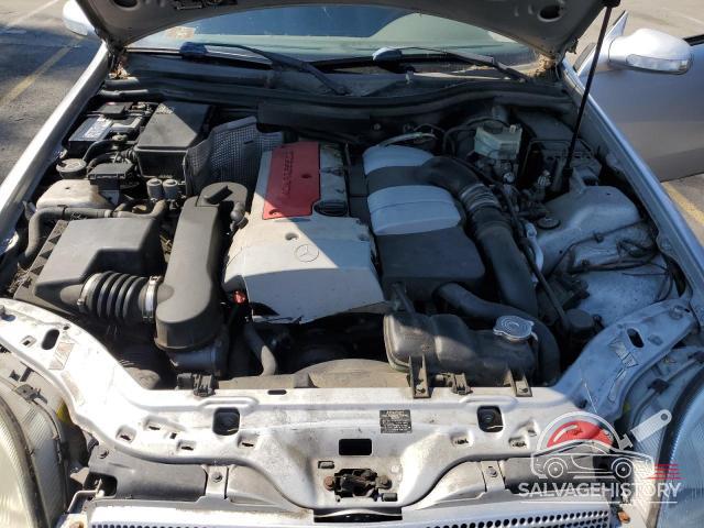 WDBKK49F01F172608 2001 MERCEDES-BENZ SLK-CLASS photo no. 11