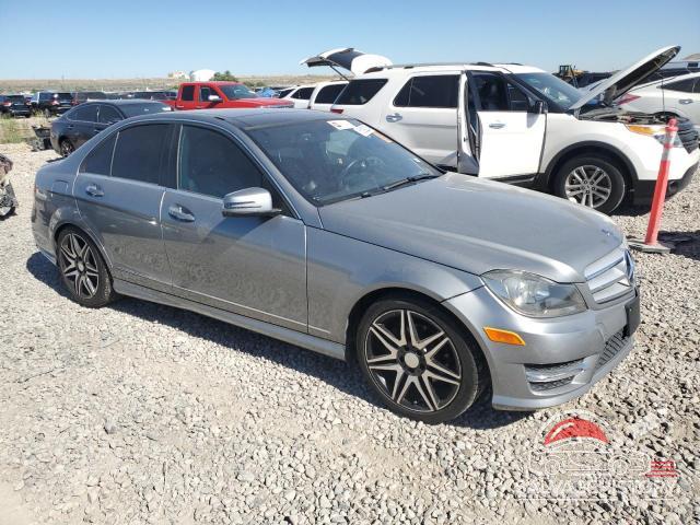 WDDGF4HBXDA837791 2013 MERCEDES-BENZ C-CLASS photo no. 4