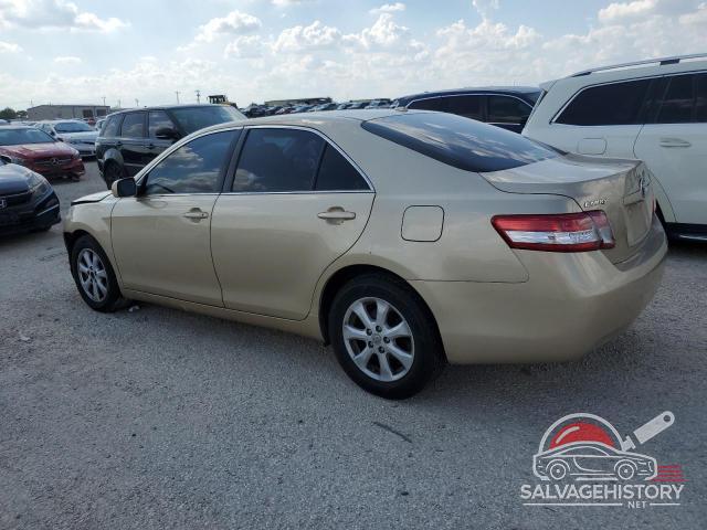 4T1BF3EK0BU602794 2011 TOYOTA CAMRY photo no. 2
