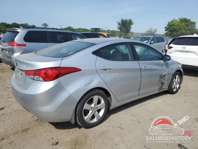 5NPDH4AE1DH242977 2013 HYUNDAI ELANTRA photo no. 3
