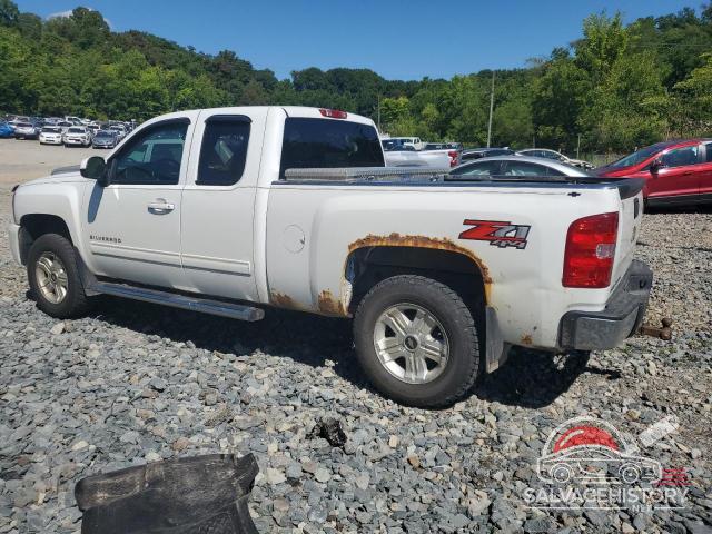 1GCRKSE7XDZ177501 2013 CHEVROLET ALL Models photo no. 2