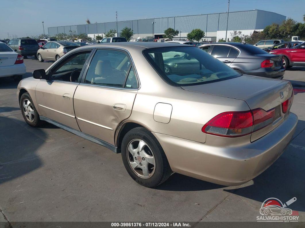 1HGCG66561A017347 2001 HONDA ACCORD photo no. 3