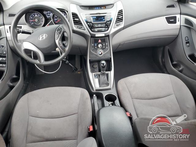 5NPDH4AE1GH719265 2016 HYUNDAI ELANTRA photo no. 8