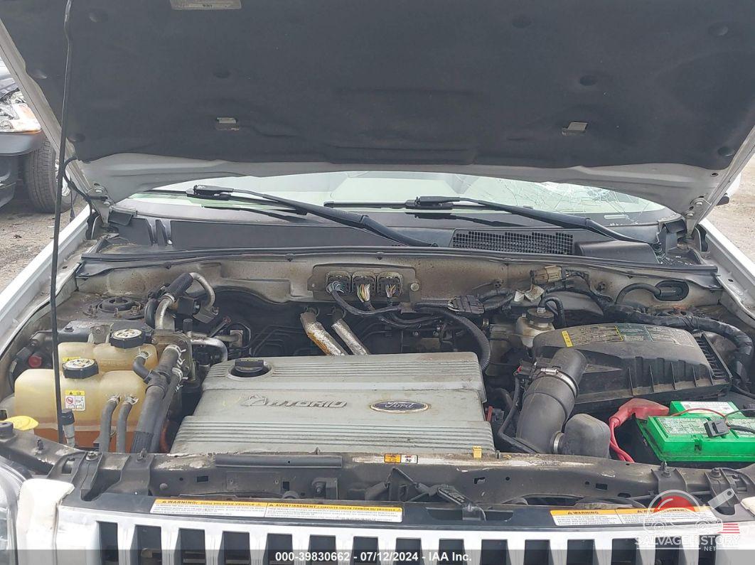 4M2CU39H18KJ50060 2008 MERCURY MARINER HYBRID photo no. 10