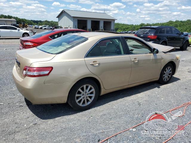 4T1BF3EKXAU027733 2010 TOYOTA CAMRY photo no. 3