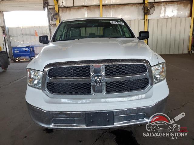1C6RR6GG8HS747033 2017 RAM 1500 photo no. 5