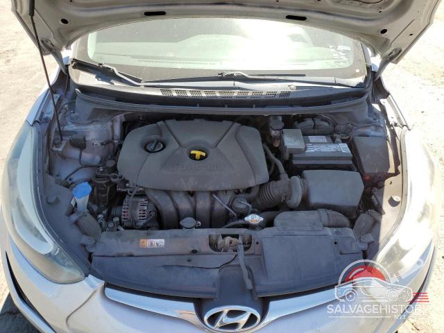5NPDH4AE2EH511604 2014 HYUNDAI ELANTRA photo no. 11