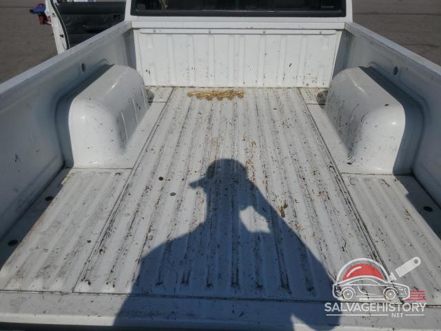 1N6SD16S2PC374773 1993 NISSAN TITAN photo no. 10